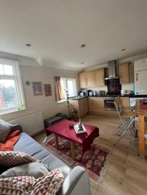Cozy Two Bedroom Apartment